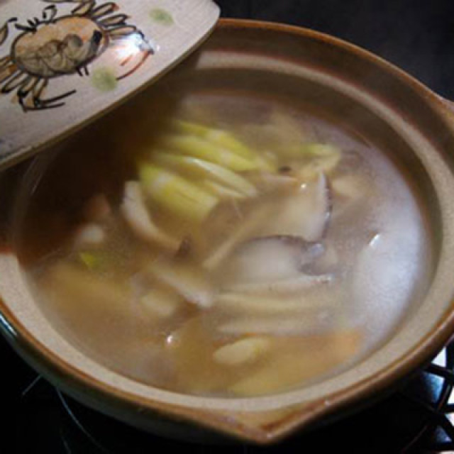 砂锅珍菌汤