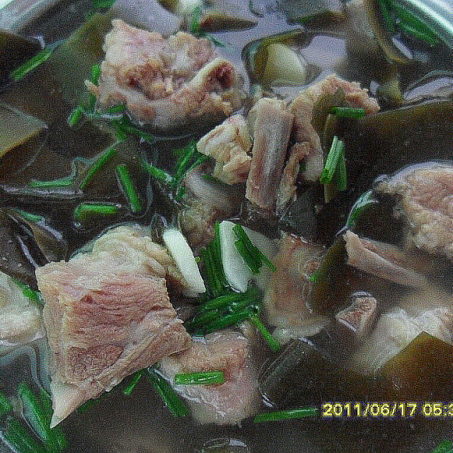 海带排骨汤（养生汤）（电饭锅菜谱3）