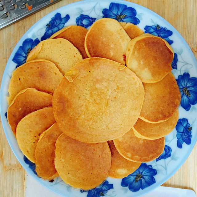 宝宝辅食：奶香软饼