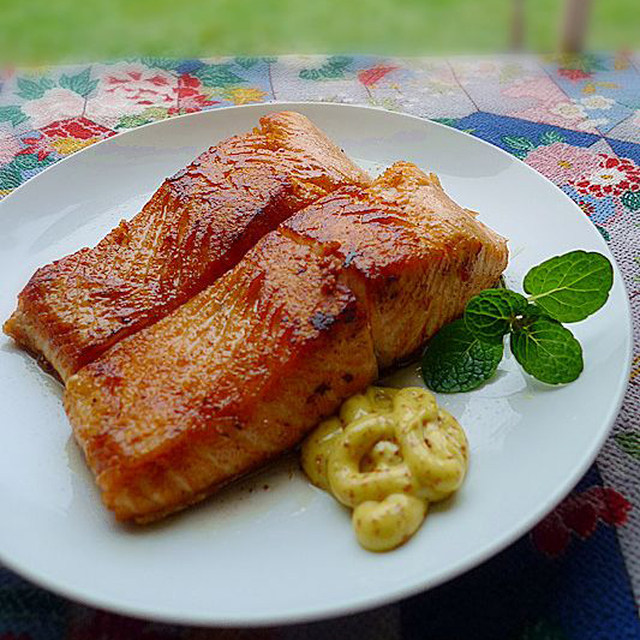 Spicy and Salted Salmon