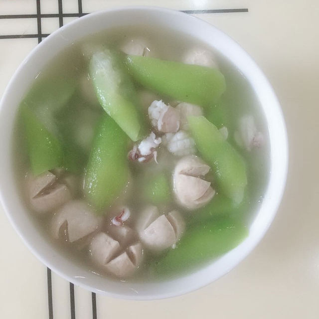 丝瓜肉丸汤