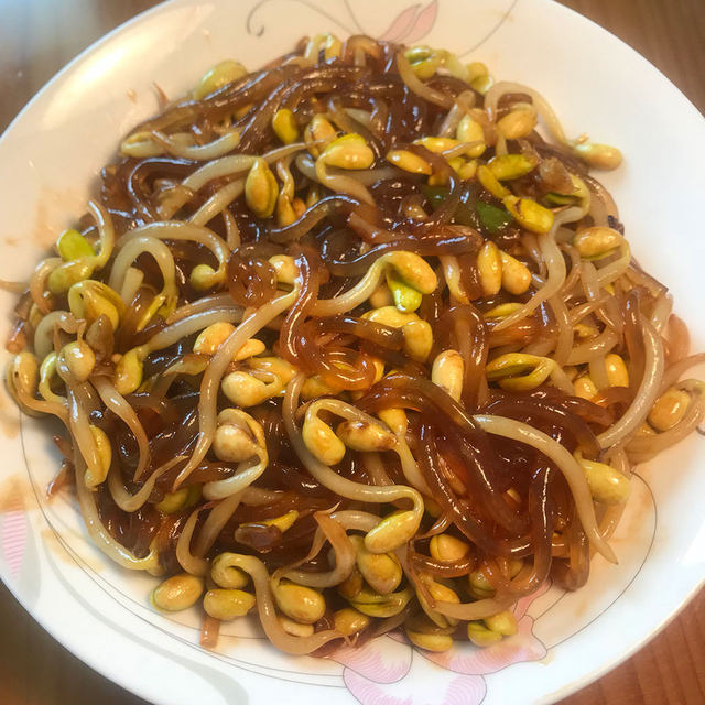 黄豆芽炒粉条