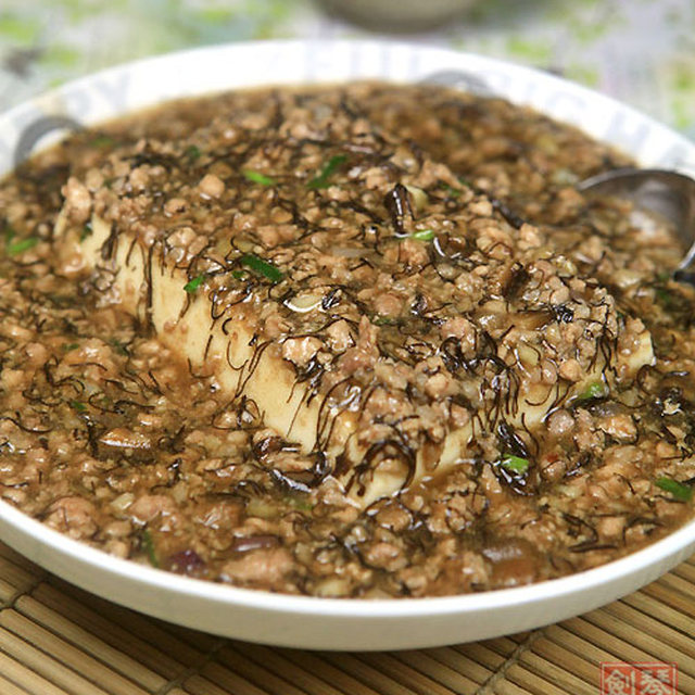 Braised Tofu with Minced Meat