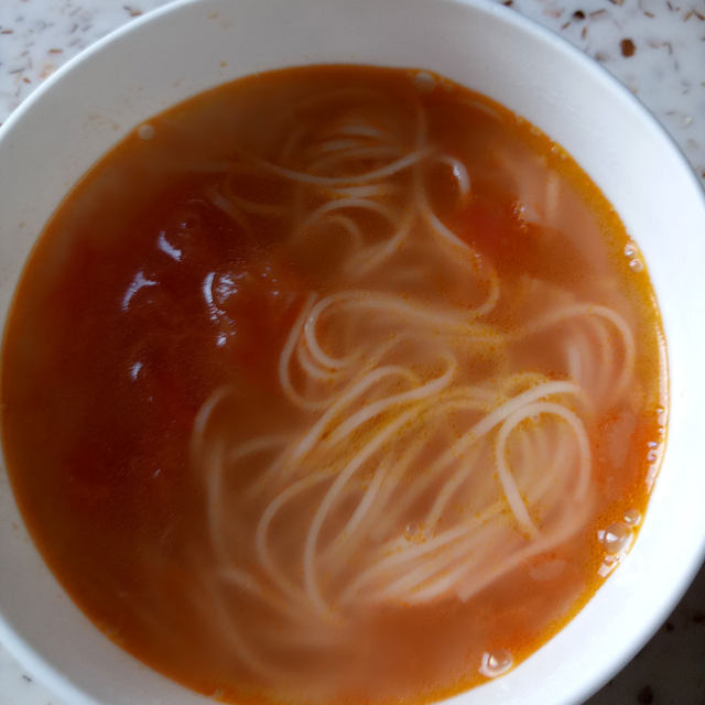 西红柿浓汤挂面