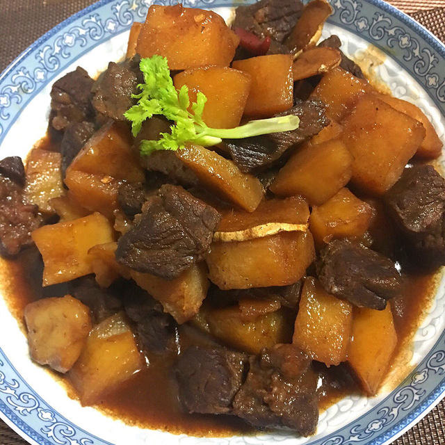 土豆烧牛肉