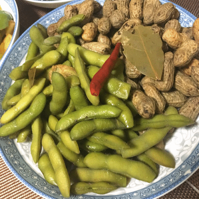 毛豆花生