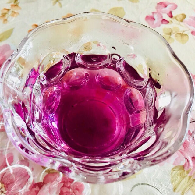 调一款玫瑰紫色茶