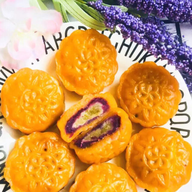 莲蓉紫薯南瓜糕