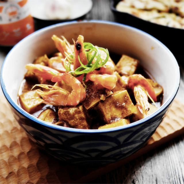 沙茶虾子煨豆腐