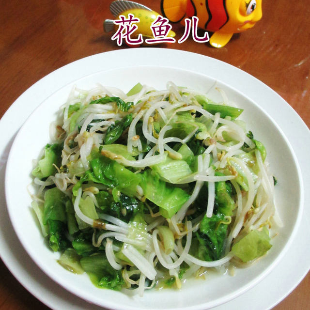 生菜炒绿豆芽