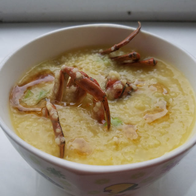 “海鲜”螃蟹小米粥