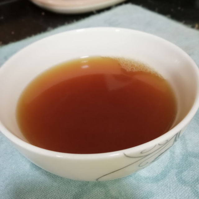 灵芝鸡骨草茶