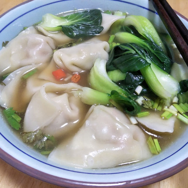 鲜虾青菜鲜肉饺子