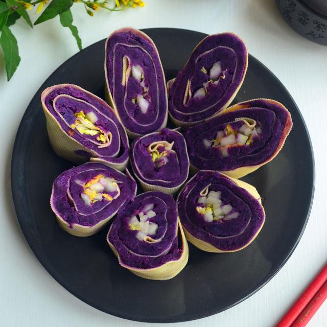 生态紫薯酸菜卷