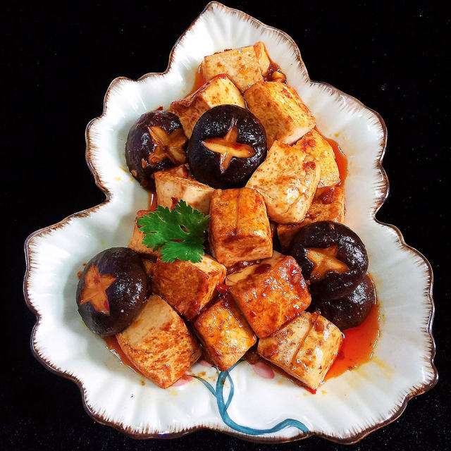红烧香菇豆腐