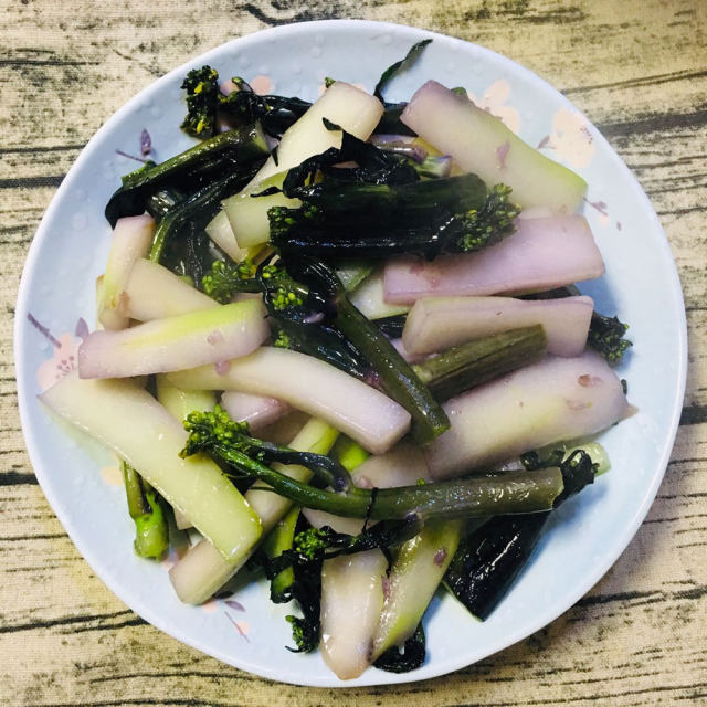 蒜蓉炒紫菜花