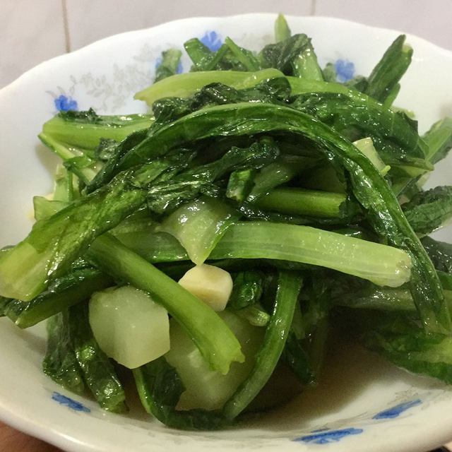 冬日绿色之  蒜香油麦菜