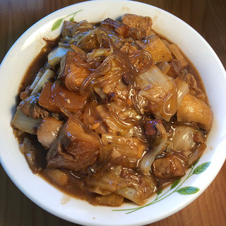 豬肉白菜燉粉條的做法大全_豬肉白菜燉粉條的家常做法_怎麼做好吃