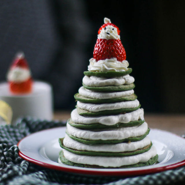 菠菜厚松饼圣诞树——宝宝辅食