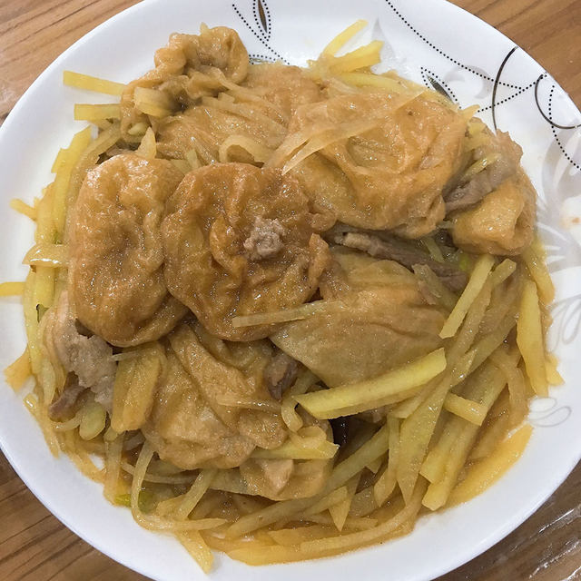 土豆丝烧油面筋