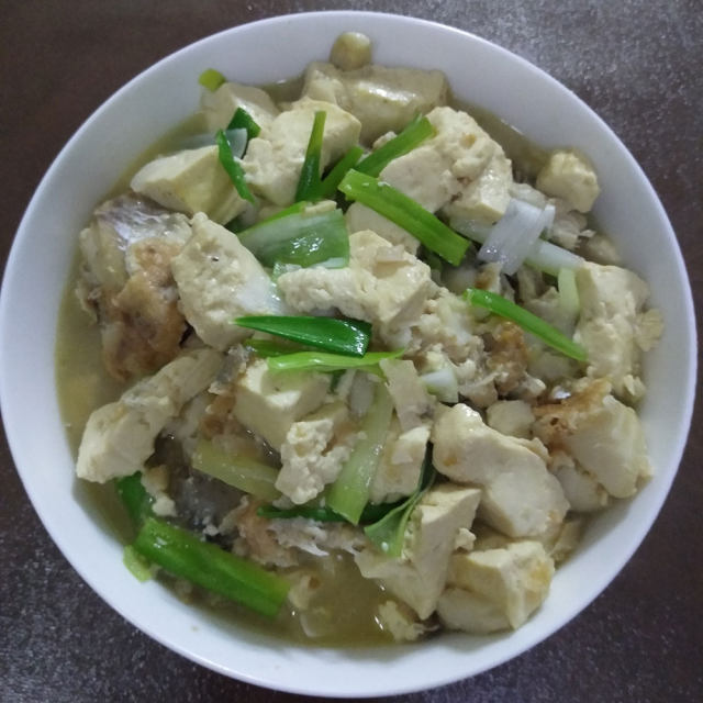 鳕鱼炖豆腐
