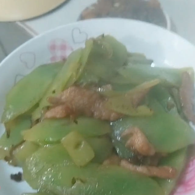 莴笋炒肉丝