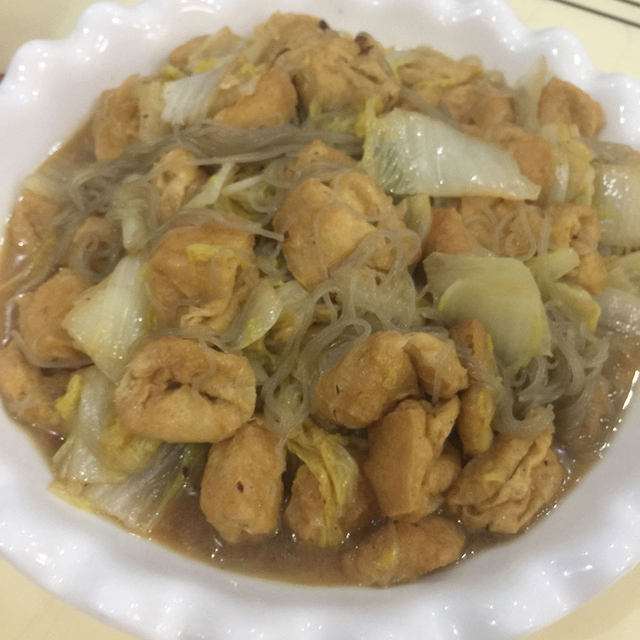 白菜粉条煮油豆腐