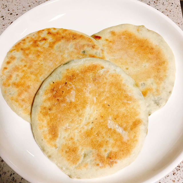 鲜肉马菜饼