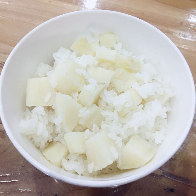 蒸白地瓜米饭