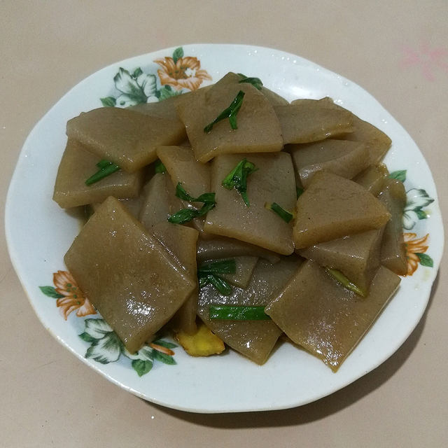 清炒魔芋豆腐