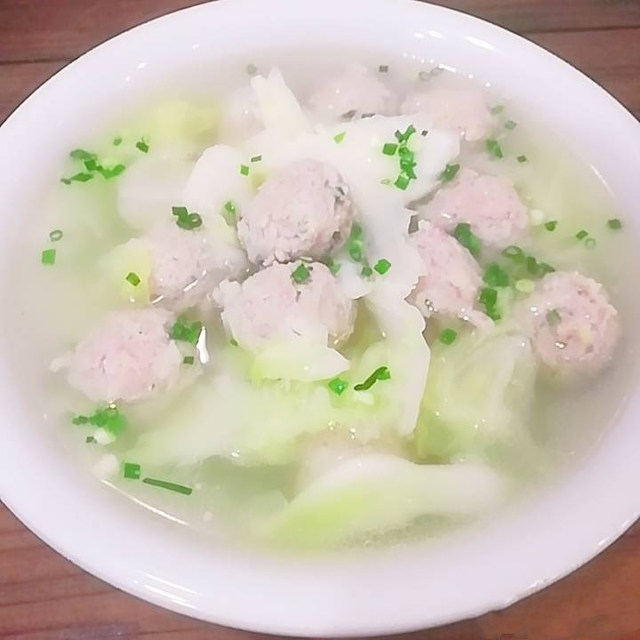 白菜肉丸汤