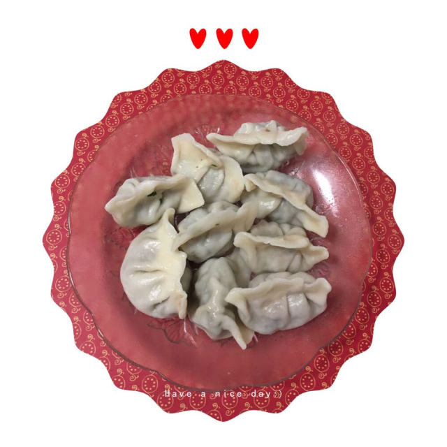 木耳香菇荠菜手工饺子