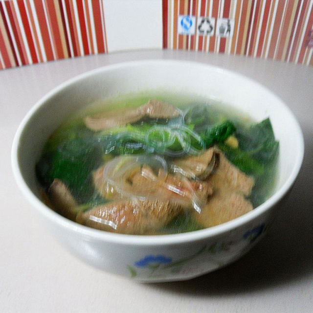 粉丝菠菜猪肝汤