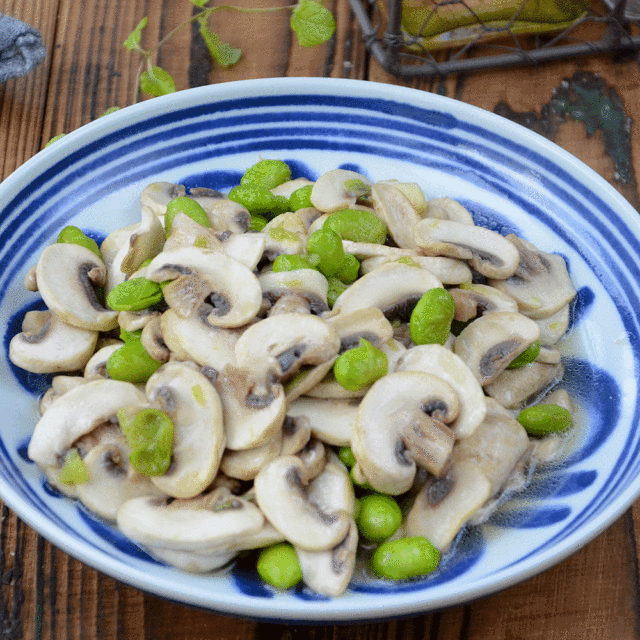 蘑菇青豆