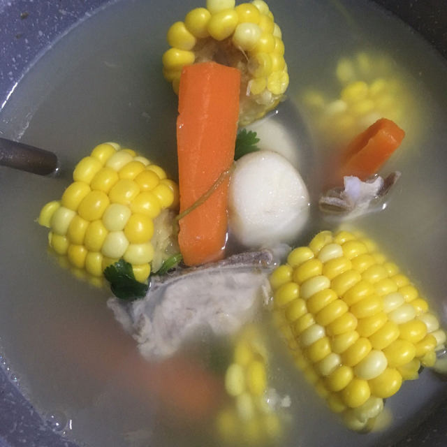 玉米马蹄龙骨汤