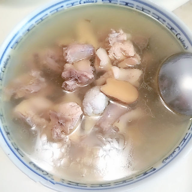 土鸡汤