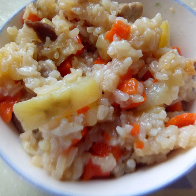 土豆胡萝卜炒米饭