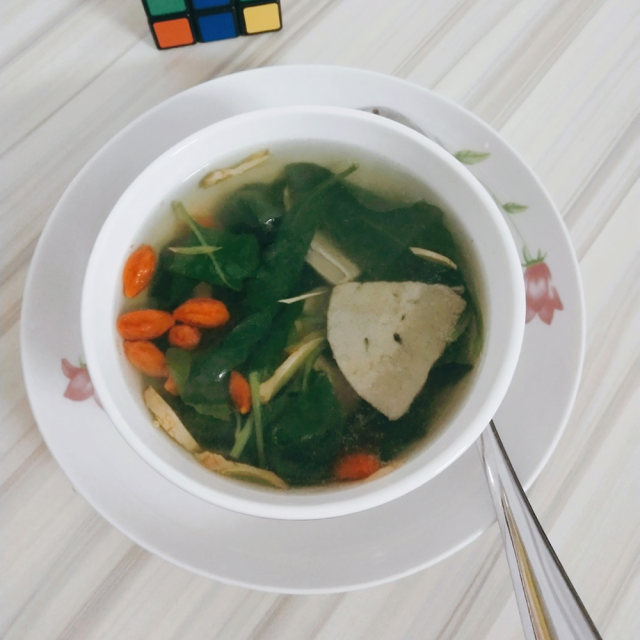枸杞叶猪肝汤（野菜）