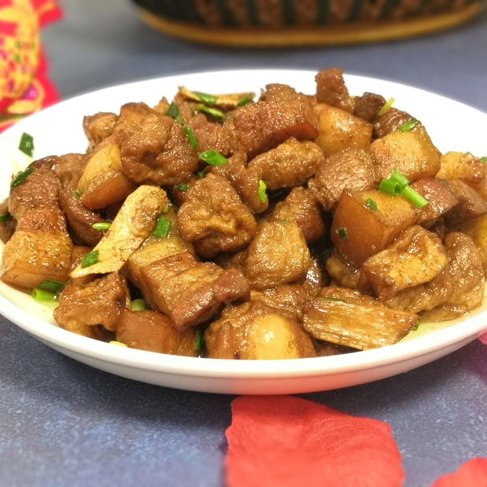 油豆腐焖五花肉的做法步骤
