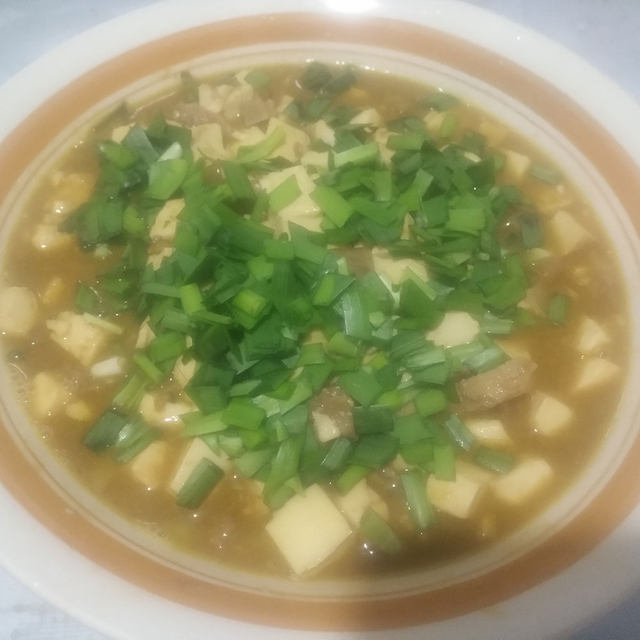 韭菜肉末豆腐羹