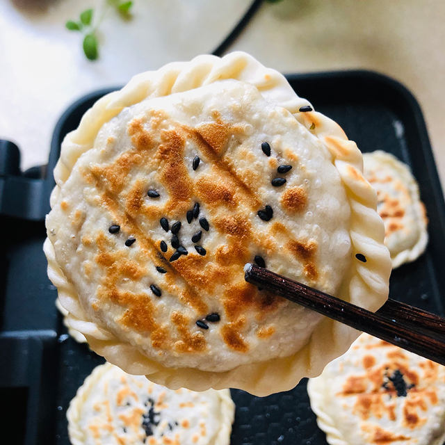 饺子皮馅饼