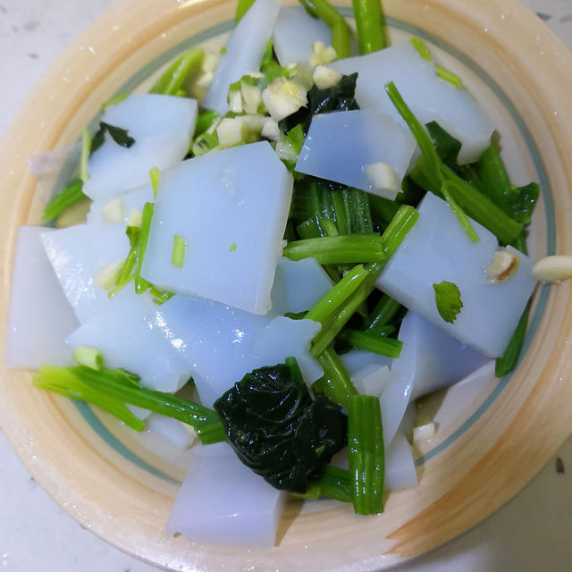 菠菜凉粉