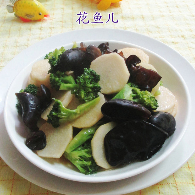 孕妇素食美食做法（孕妇素食美食做法视频）《孕妇素食食谱大全及做法》