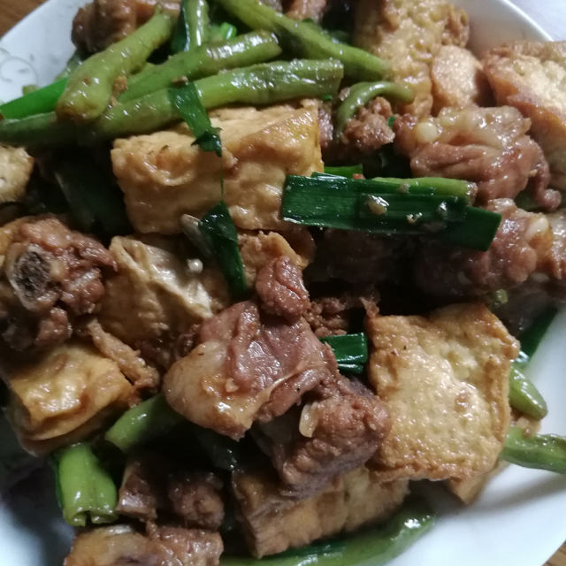 排骨豆角焖煎豆腐