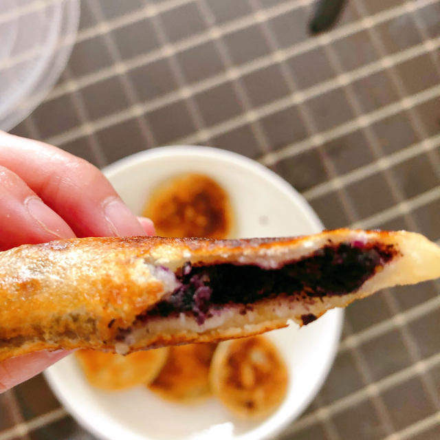 低糖黑芝麻紫薯糯米饼