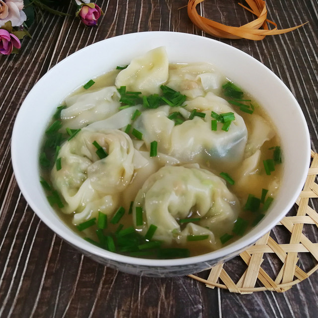 鲜肉豇豆馄饨