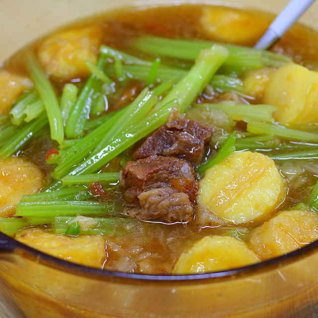 牛肉豆腐汤，小美的美食