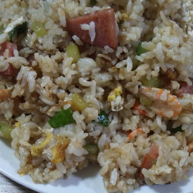 海鲜炒米饭