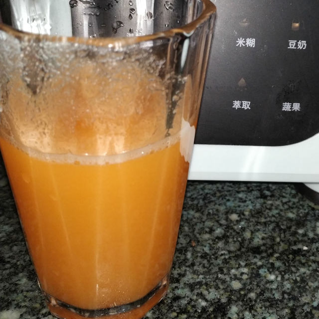 胡萝卜柚子梨果汁