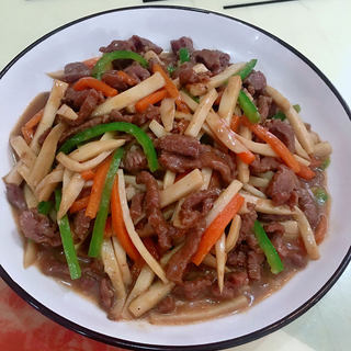 杏鮑菇炒牛肉的做法大全_杏鮑菇炒牛肉的家常做法_怎麼做好吃_圖解